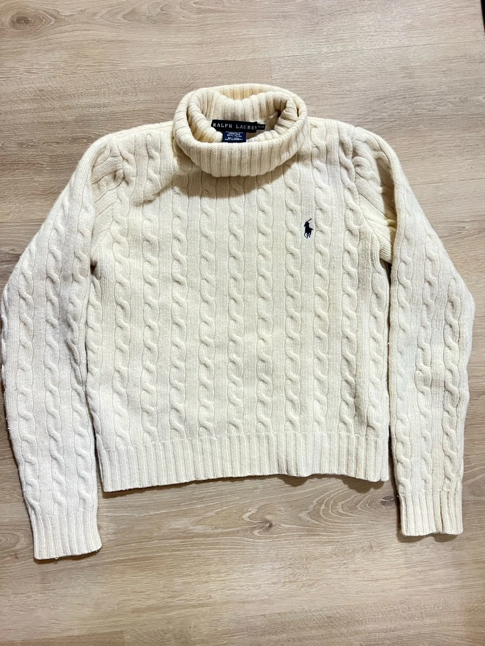 Ralph Lauren Ivory Cable-Knit Italian Yarn Turtleneck Sweater - youth M